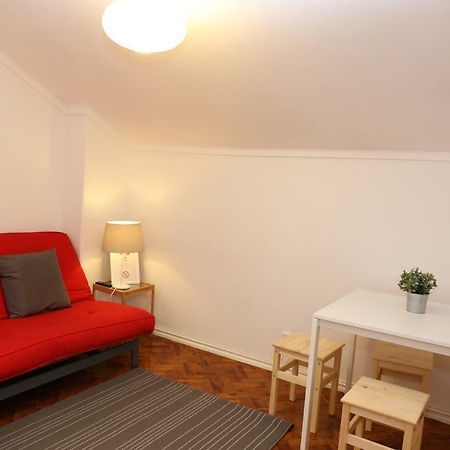 White Cosy Apartment Lisabona Exterior foto