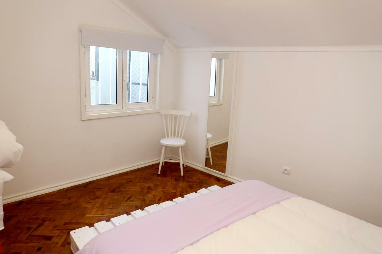 White Cosy Apartment Lisabona Exterior foto