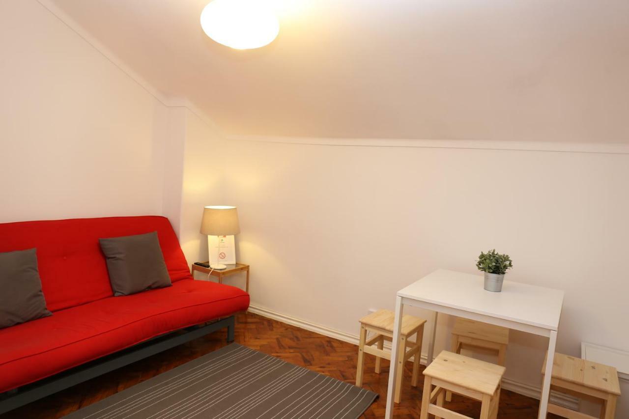 White Cosy Apartment Lisabona Exterior foto